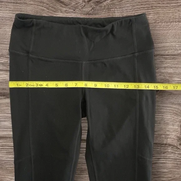 Athleta Mind Over Mat Capri Black Sz: S - Picture 11 of 16